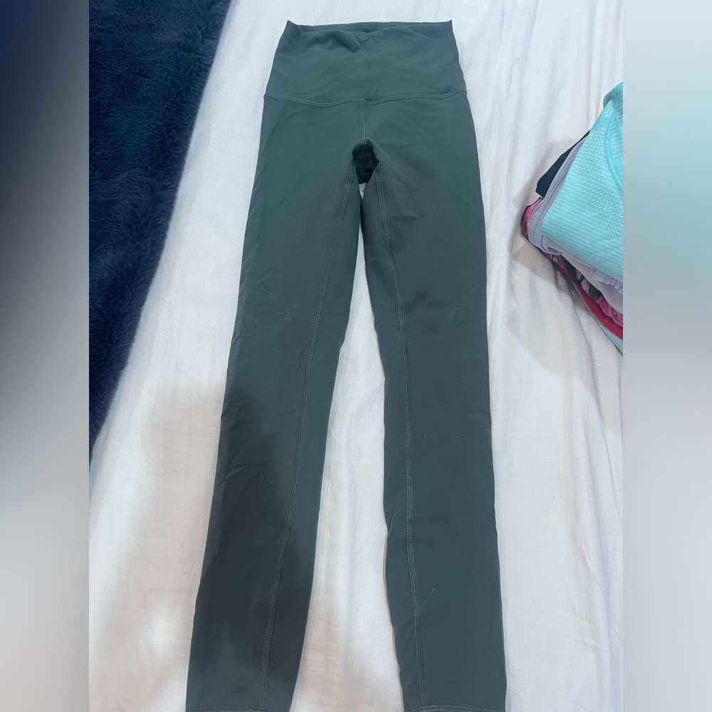 green lululemon leggings